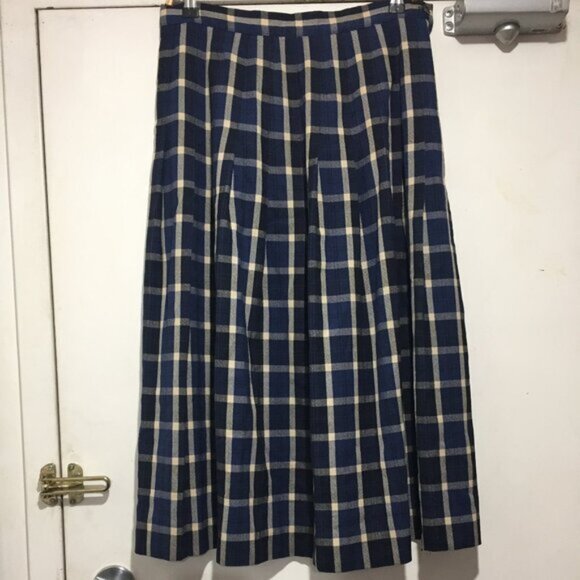 VINTAGE TALBOTS PLAID PLEATED SKIRTS SIZE 14 - Picture 2 of 2